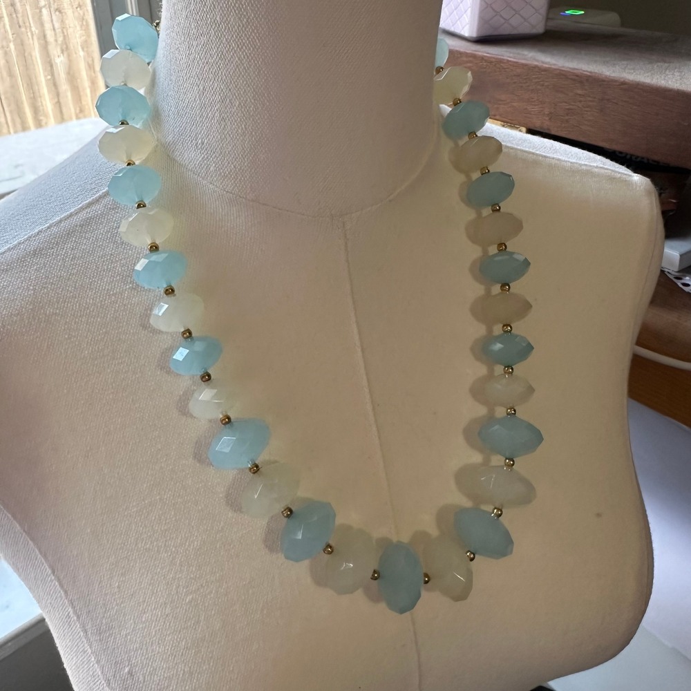 VCLM Chunky Faceted Bead Statement Necklace Blue White Geometric 18-21 Inch